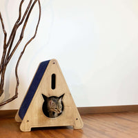 Load image into Gallery viewer, Cat Paw Teepee Scratcher
